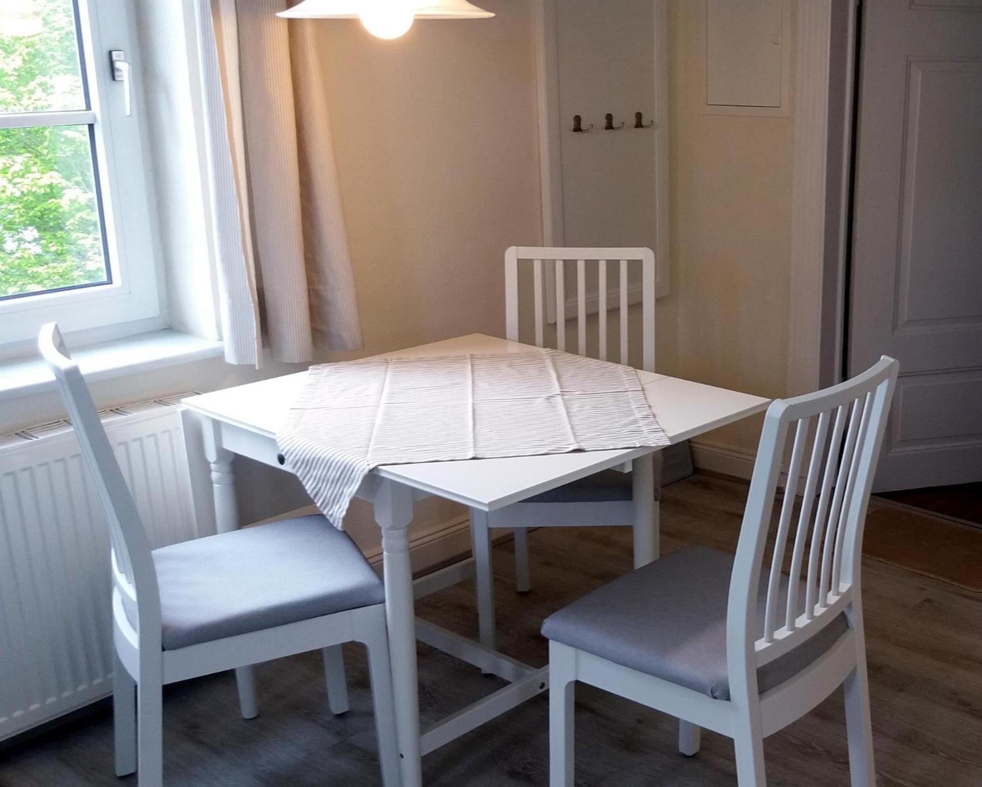 Altes Schulhaus Apartment Бад Швартау Стая снимка