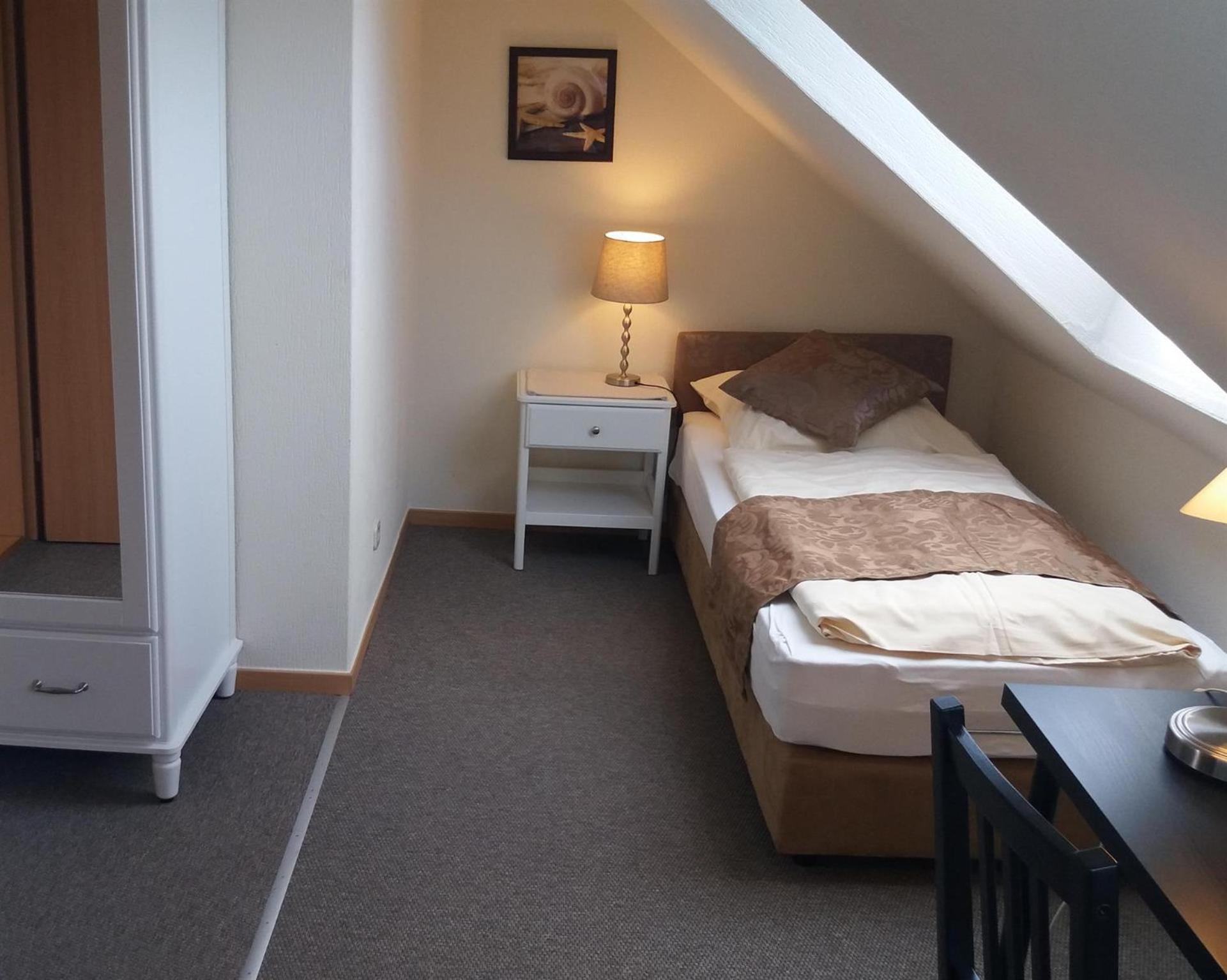 Altes Schulhaus Apartment Бад Швартау Стая снимка